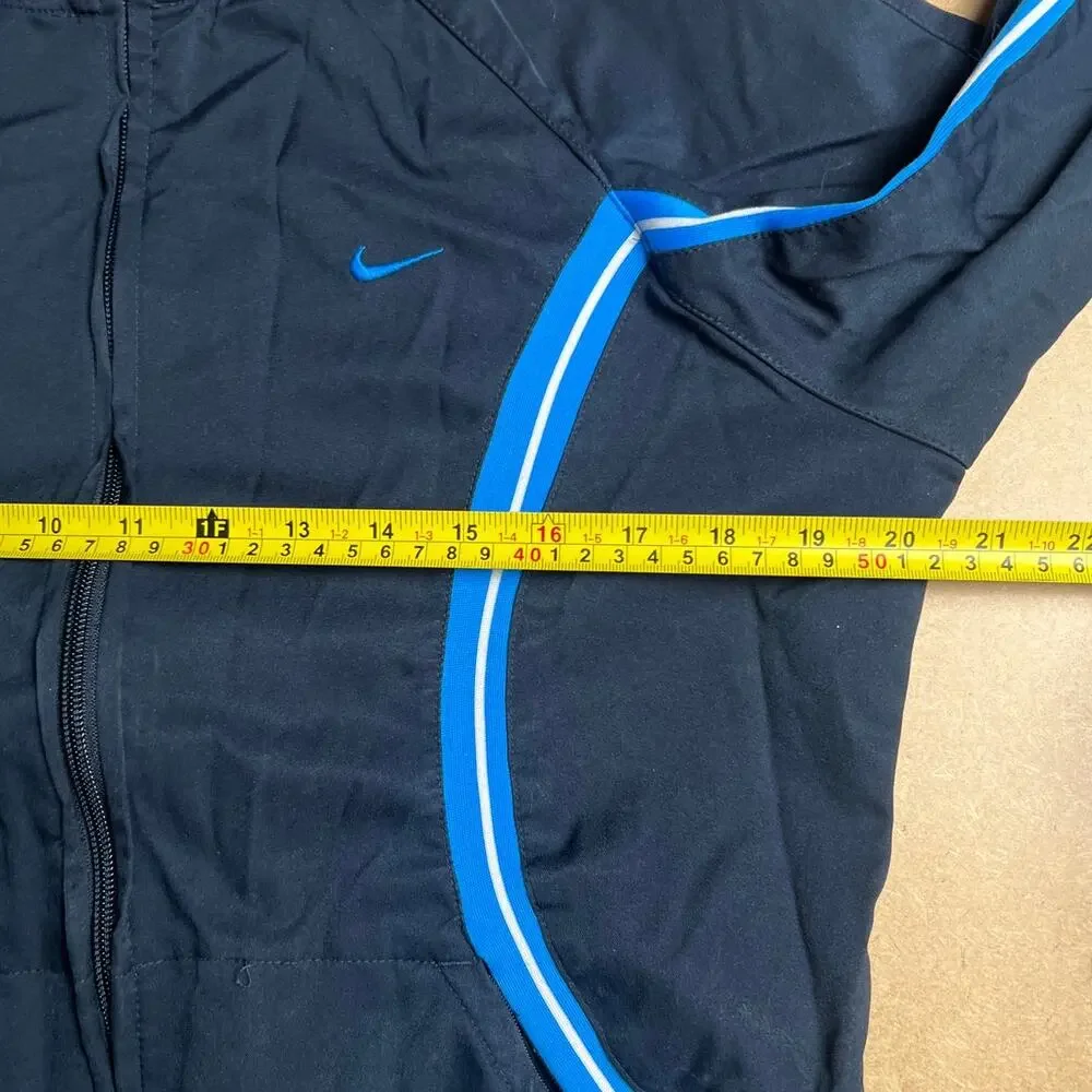 Vintage Nike Women's Blue Long Sleeve Jacket Full Zip Sportswear Size L